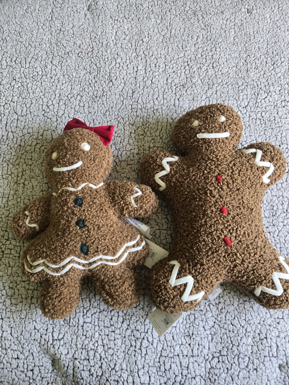 NWT Potterybarn Gingerbread Pillows